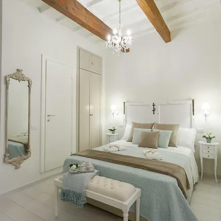 Accademia Gallery Charming Appartement